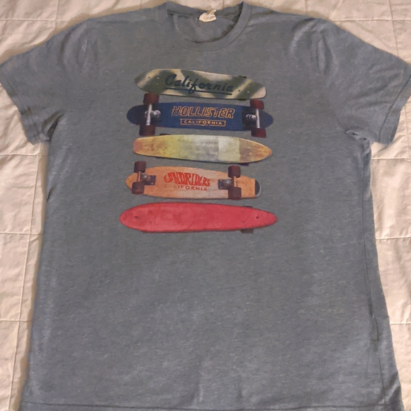 Hollister Skateboard tee - Picture 2 of 4
